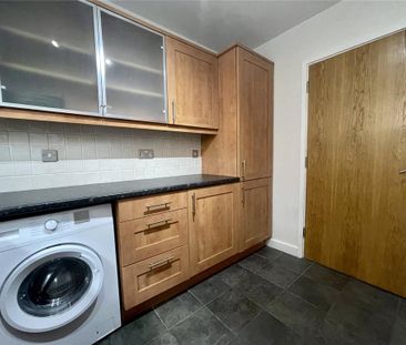 2 bedroom apartment to rent - Photo 6