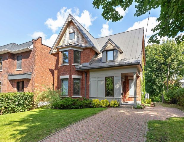 À louer / Maison à étages - Photo 1