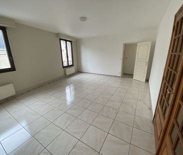 Location Appartement 4 pièces 104m² - Photo 1