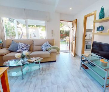 Piso de alquiler en Carrer Llobarro, 7b, Les Bassetes - El Marjal - Foto 1