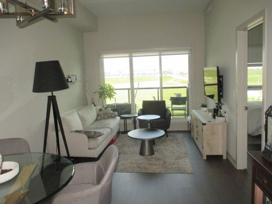 For Lease - 555 William Graham Drive Unit# 438, Aurora, Ontario - Photo 1