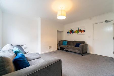 4 bedroom house to rent - Photo 2