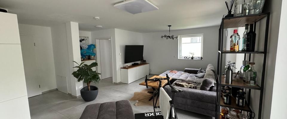 Erdgeschoss - 2 Zi. Whg. mit Küche, Terrasse, Garten - Foto 1