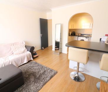 1 Bedroom Maisonette To Rent - Photo 3