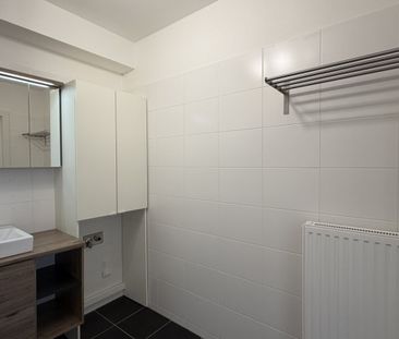RUHIG WOHNEN. ENTSPANNT LEBEN. – 3 ZIMMER MIT BALKON & POOL | ZELLM... - Foto 6