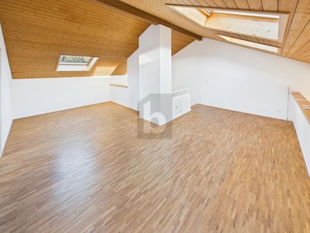 QUIET WITH TOP VIEW - Photo 5