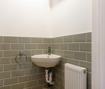 3 bedroom semi-detached house to rent - Photo 5