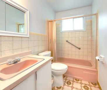 For Lease - 45 Taysham Crescent Unit# (Front), Toronto, Ontario - Photo 5