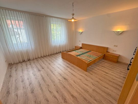 Korneuburg-Zentrum – großzügige Hausetage mit Gartennutzung und 4-Zimmern – 136 m² - Foto 1