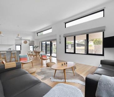 Award Winning Rye Home - Photo 1