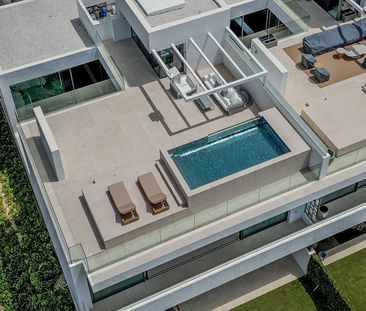 Semi-Detached House in Nueva Andalucía - Photo 6