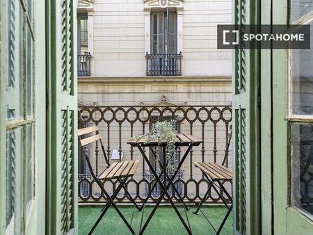 barcelona, Catalonia 08003 - Photo 2