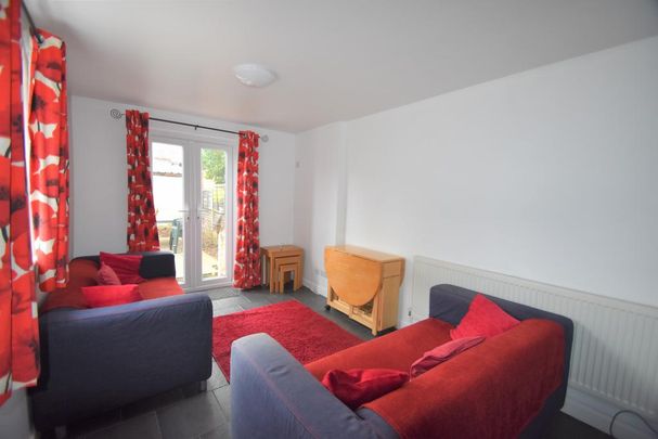5 bedroom terraced house to rent - Photo 1