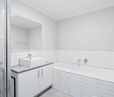 Modern Townhouse Living with Parkland Views - Photo 5