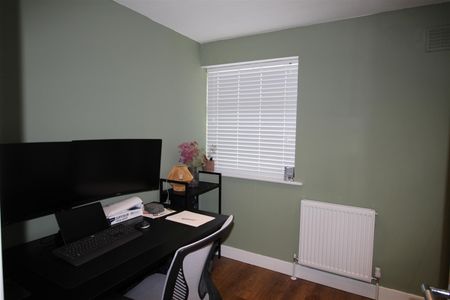 3 Bedroom Terraced House for Rent - Photo 5