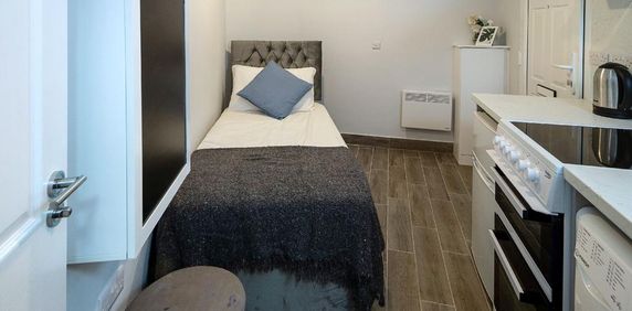 1 bedroom flat to rent - Photo 2