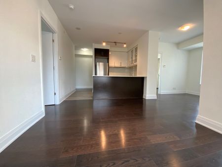For Lease - 21 Clairtrell Road Unit# 418, Toronto, Ontario - Photo 3