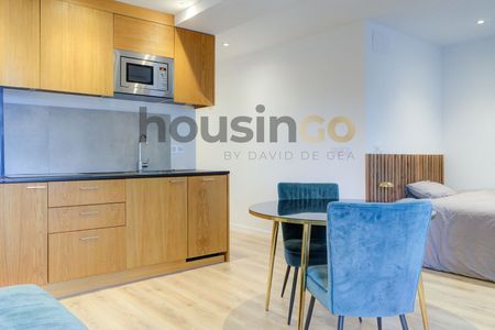 Apartment for rent in Madrid (Tetuan) - Photo 3