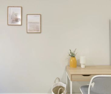 Room in a shared 9-bedroom apartment for rent in Lisbon - Foto 3