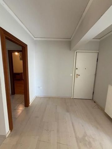 Διαμέρισμα για ενοικίαση Αγία Βαρβάρα (Παλαιό Φάληρο) - Photo 5