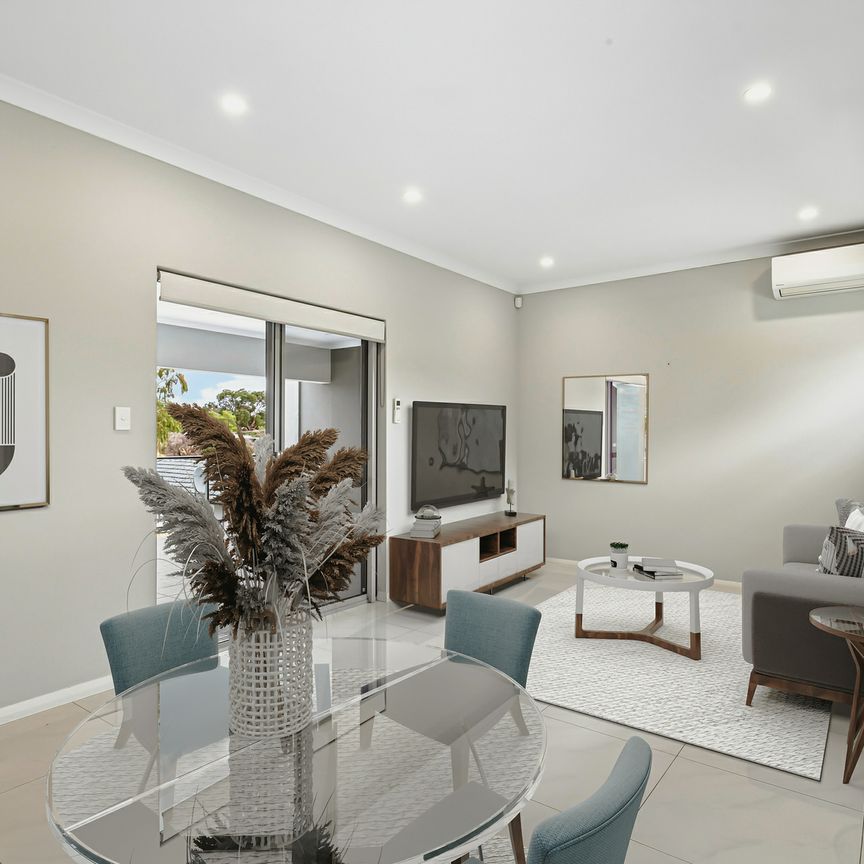 Warm and inviting place to call home - Photo 1