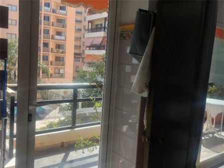 Piso de alquiler en Calle del Remo, 3, La Carihuela - Los Nidos - Photo 5