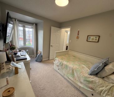 For Lease - 573 Cargill Path, Milton, Ontario - Photo 4