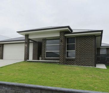 FAMILY DREAM HOME! - Photo 1