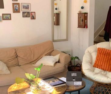 Duplex te huur in Elsene voor € 985 met 1 slaapkamer - Photo 1