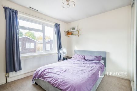 4 bedroom house to rent Leslie Gardens, Sutton, SM2 - Photo 3