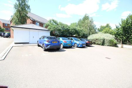 2 bedroom apartment to rent - Photo 3