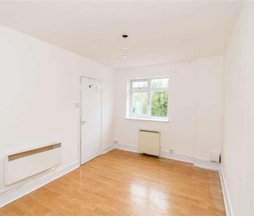 Millbrook Road West, Southampton, SO15 - Photo 3