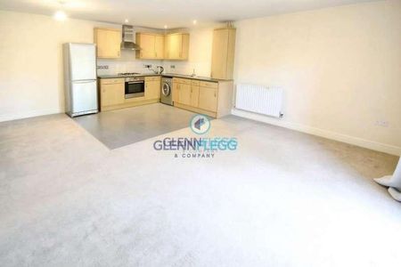 Langley, Slough, Berkshire, SL3 - Photo 4