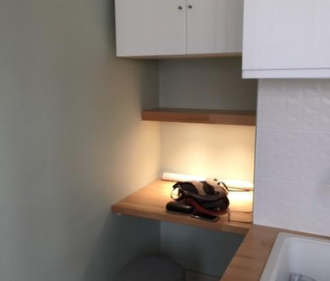 STUDIO MEUBLÉ chauffage compris - Photo 3