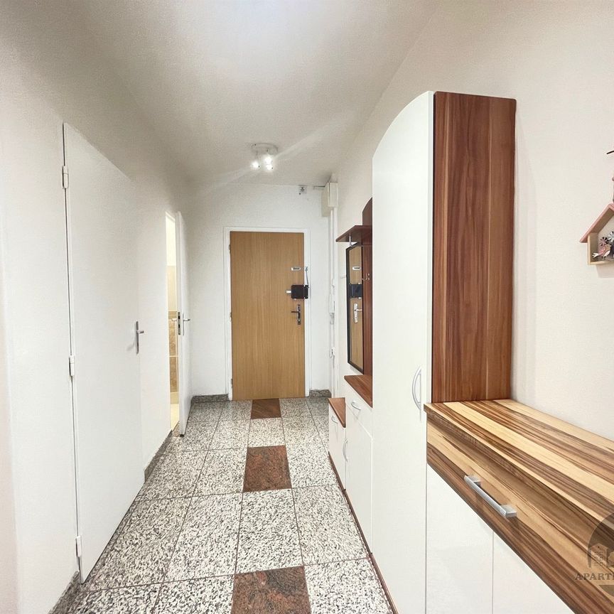 Apartment for rent, 2+kk - 1 bedroom, 49m - Photo 1