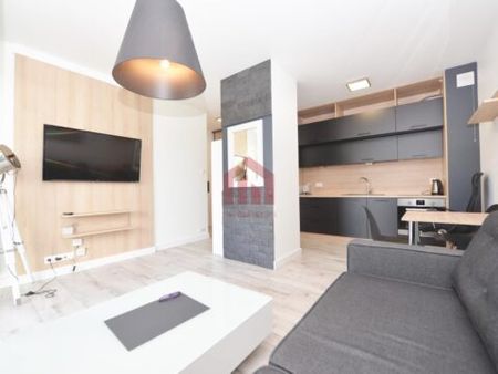 Mieszkanie z widokiem na zieleń i z miejscem postojowym - Zdjęcie 2