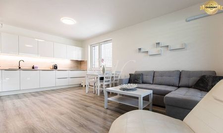 METROPOLITAN │Úplne nový 2i byt s terasou (34m2) a parking Pod Vinicou - Fotografia 3