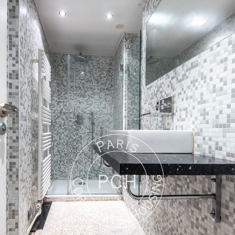 Rue des Charmes, - Photo 1