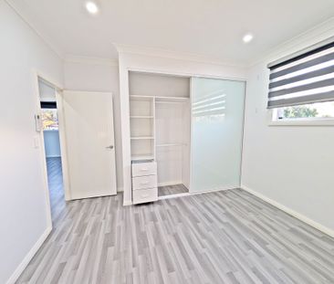 Spacious 6-Bedroom Family Home Now Available To Rent - Photo 6