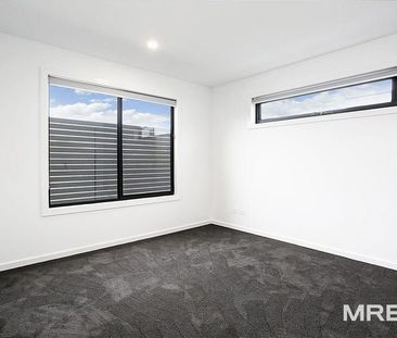 2/4 McComas Street, Reservoir - Photo 3