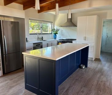 Modern 3-Bedroom Home in a Private, Convenient Location - Photo 6