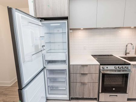 For Lease - 70 Annie Craig Drive Unit# 4908, Toronto, Ontario - Photo 5