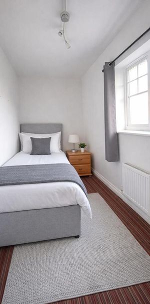 1 bedroom house of multiple occupation to rent - Photo 1