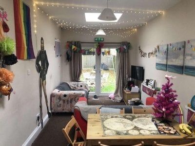 38 Harrow Road - Photo 1