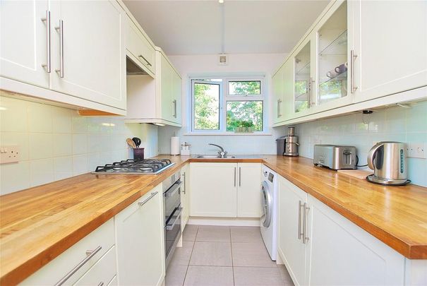 2 bedroom apartment to rent - Photo 1