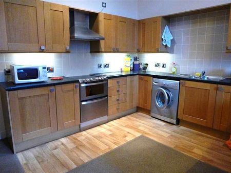 Ramshill Road, Scarborough, YO11 - Photo 2