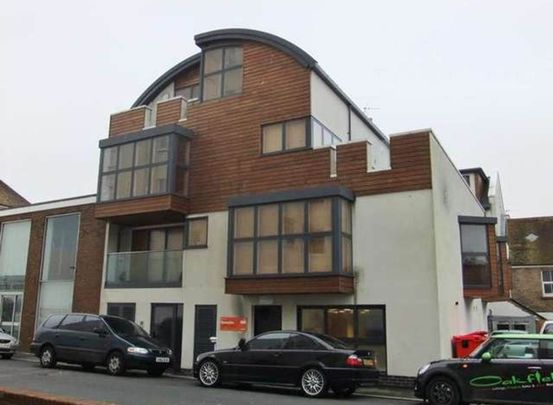 *BALCONY* Marine Road, Eastbourne *LIFT ACCESS* - Photo 1