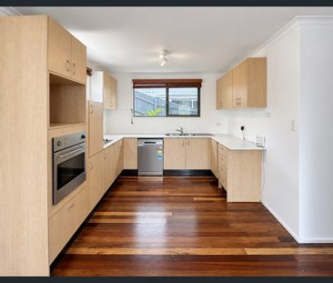 Your Home with Warmth and a Leafy Outlook - Photo 5