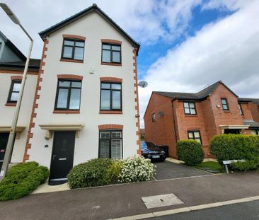 4 bedroom semi-detached house to rent - Photo 6