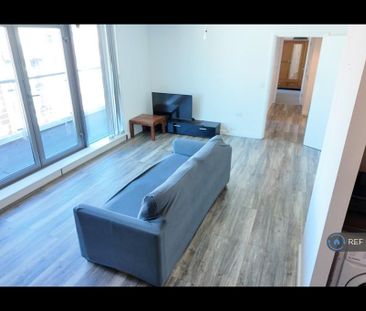 2 bedroom penthouse to rent - Photo 1